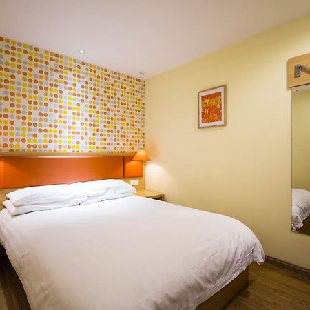 Home Inn Tianjin Weijin Road Tianjin University Εξωτερικό φωτογραφία