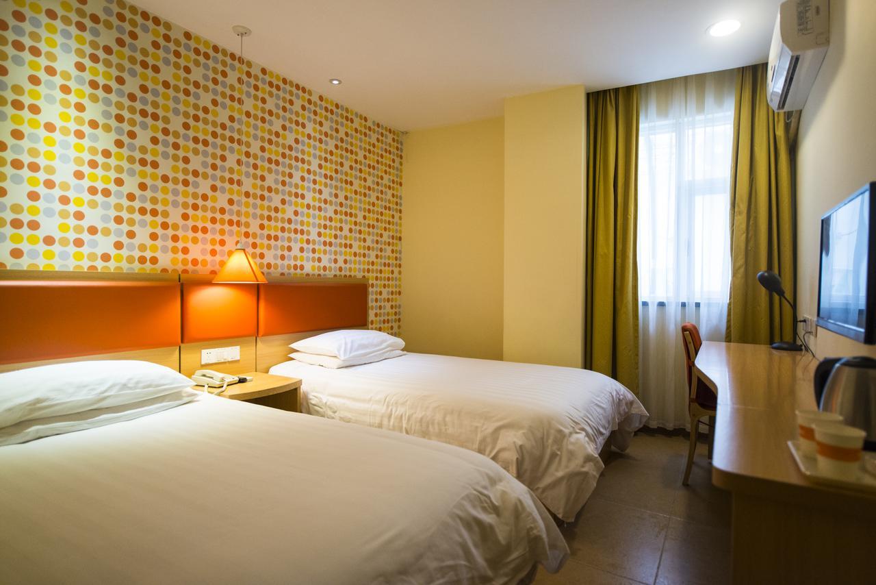 Home Inn Tianjin Weijin Road Tianjin University Εξωτερικό φωτογραφία
